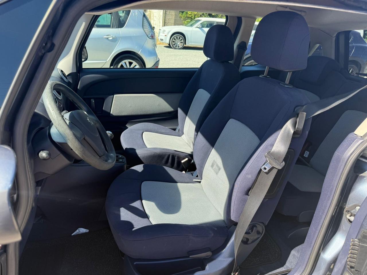 Peugeot 1007 1.4 Diesel- Neopatentati-Clima