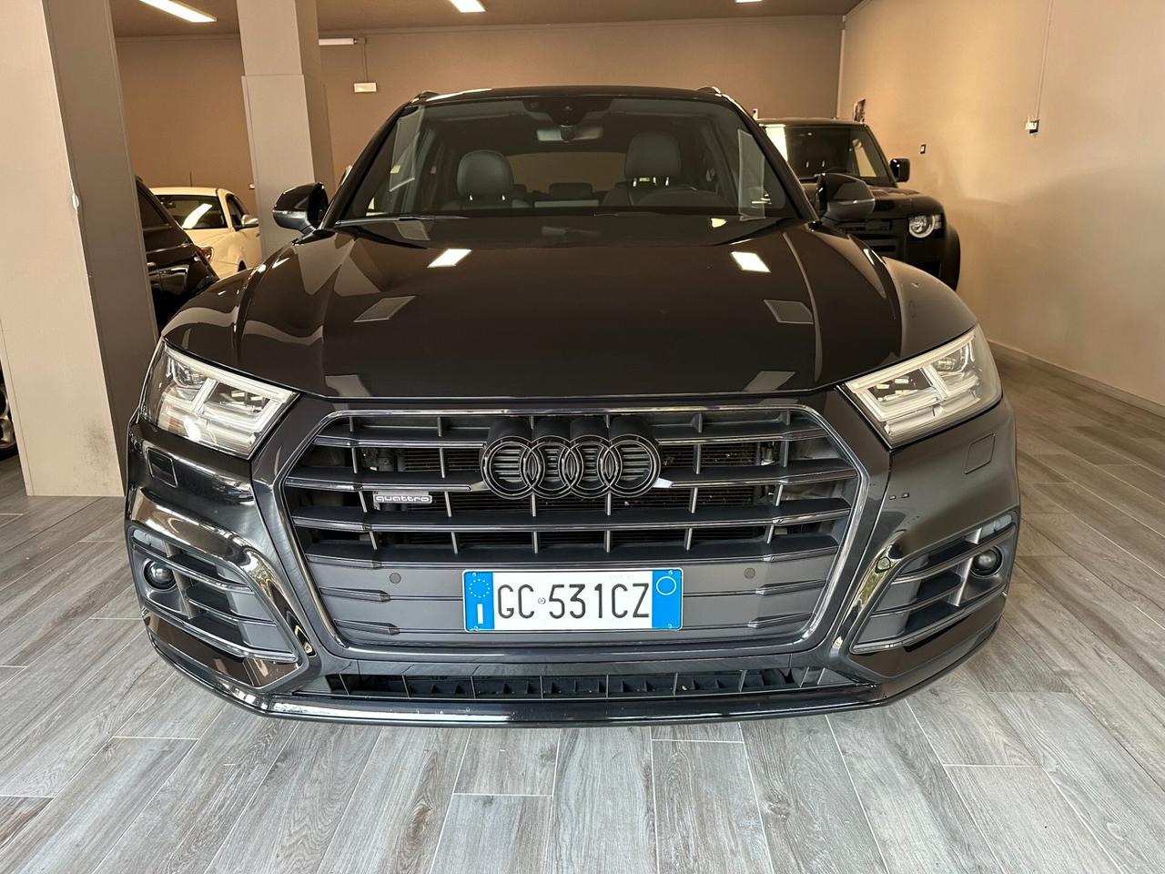 Audi Q5 40 2.0 tdi mhev S line Plus Quattro 204cv Black Edition