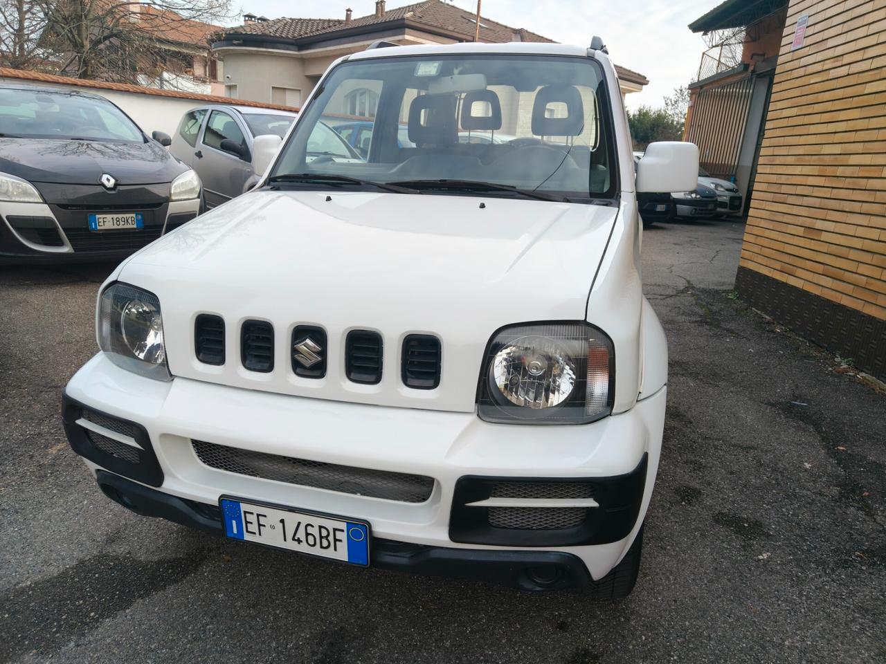 Suzuki Jimny 1.3i 16V cat 4WD JLX