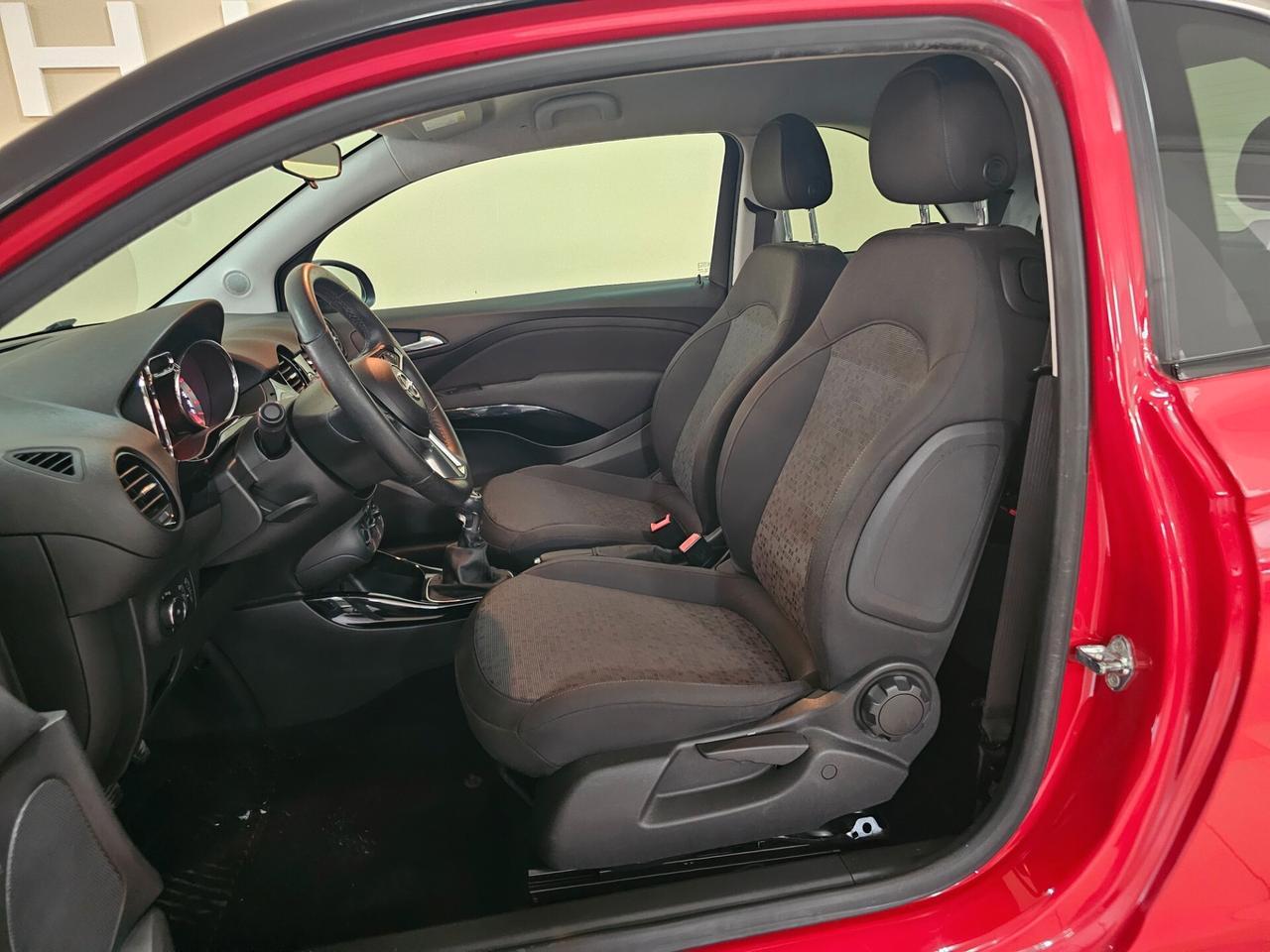 Opel Adam Rocks 1.2 70 CV
