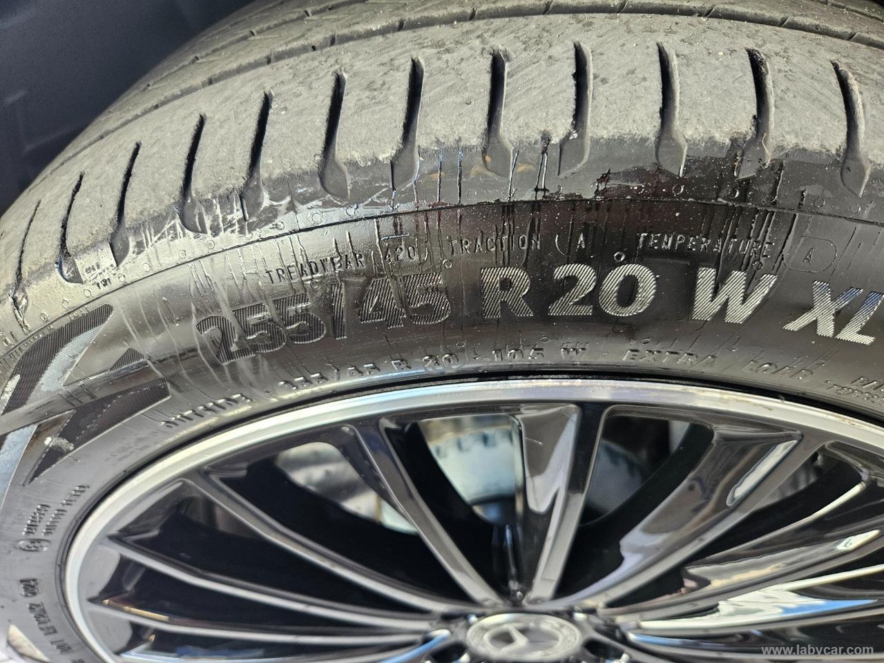 MERCEDES-BENZ GLC 220 d 4Matic Coupé AMG Line PREMIUM Plus