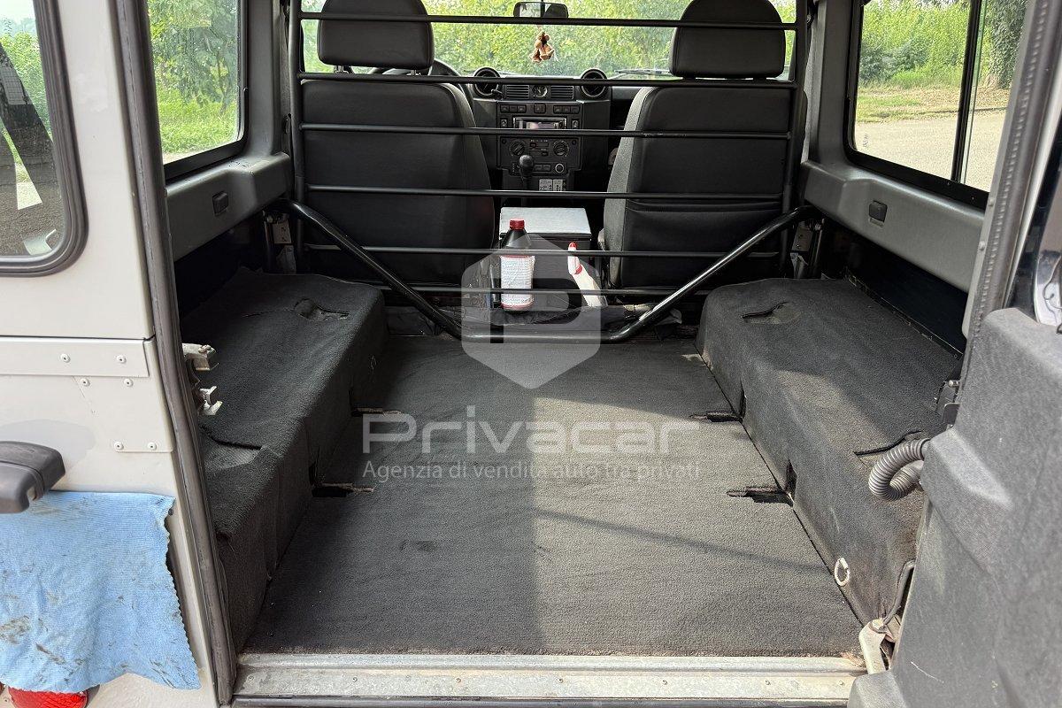 LAND ROVER Defender 90 2.4 TD4 Pick Up S