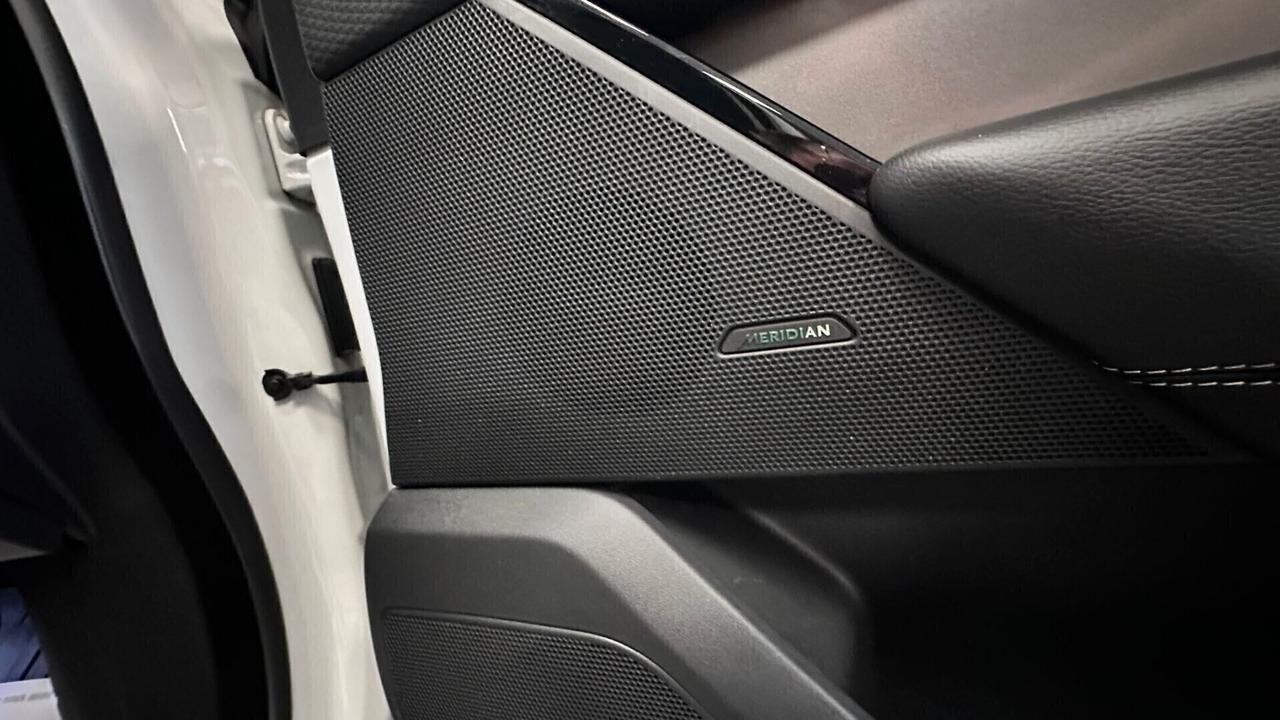 Range Rover Velar 2.0D I4 180 CV HSE