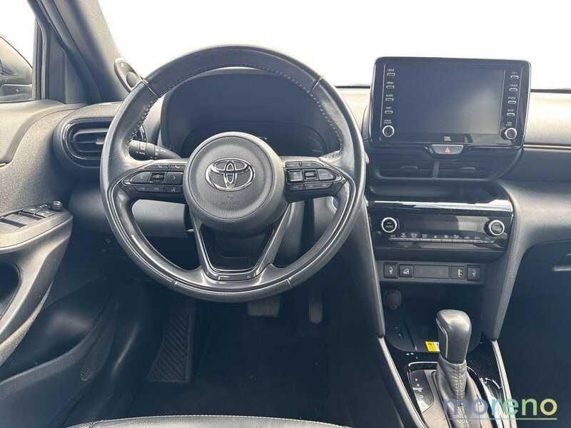 Toyota Yaris Cross 1.5h Premiere awd-i 116cv e-cvt