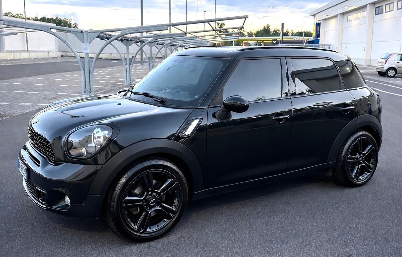 MINI COUNTRYMAN 2.0 SD 143CV FULL DA VETRINA