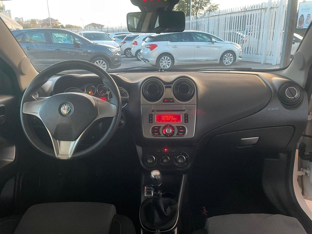 Alfa Romeo MiTo 1.4 78 CV Distinctive Sport Pack