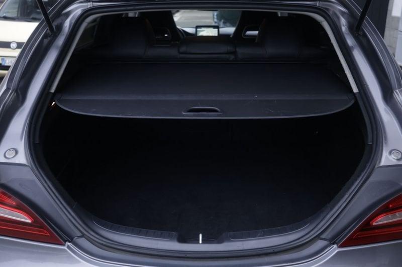 Mercedes-Benz CLA S.Brake CLA 200 d Automatic Shooting Brake AMG Line Premium Plus