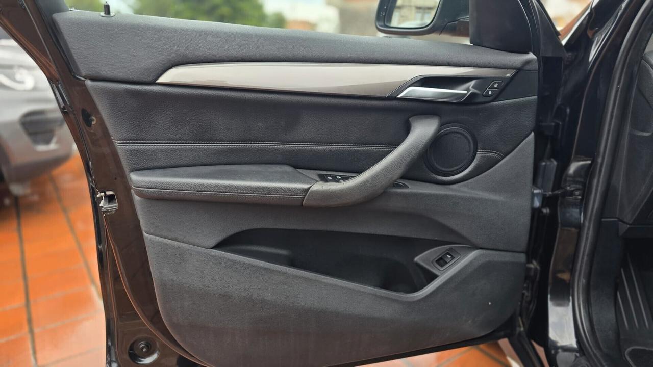 Bmw X1 sDrive18d xLine