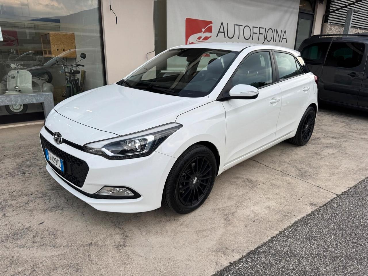 Hyundai i20 1.1 CRDi 12V 5 porte Comfort