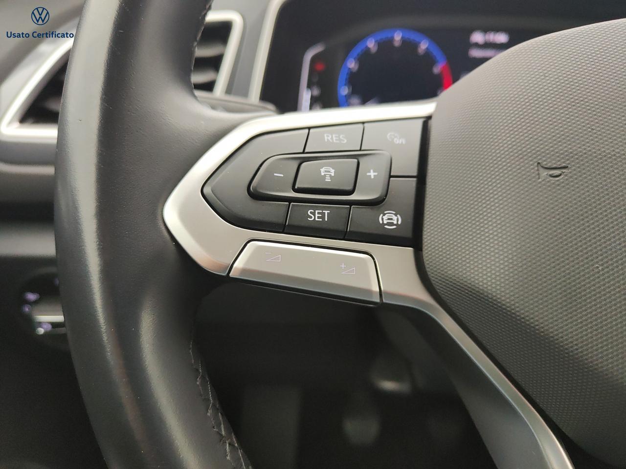 VOLKSWAGEN T-Roc - T-Roc 1.0 TSI Style