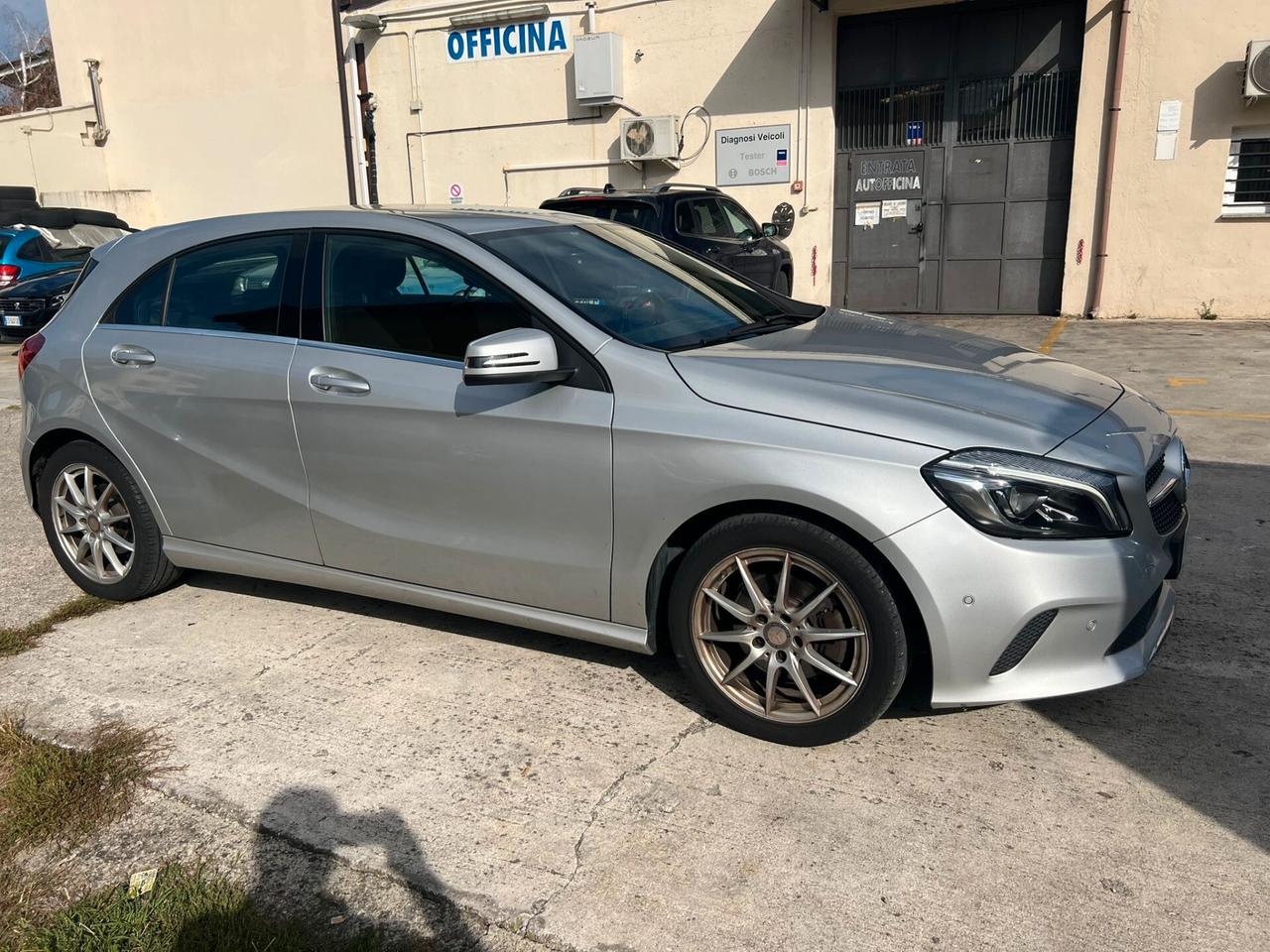 Mercedes-benz A 180 Premium