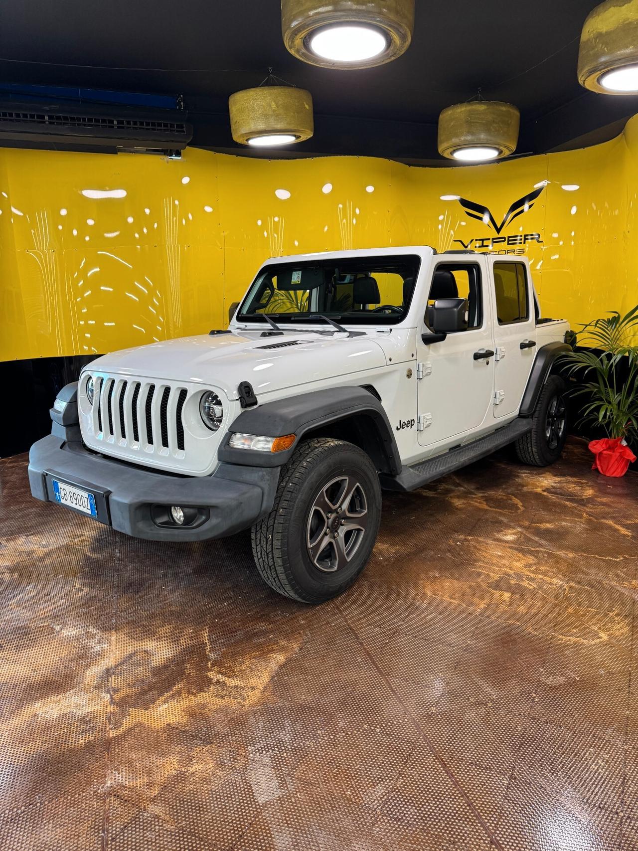 Jeep Wrangler Unlimited 2.2 Mjt II Night Eagle