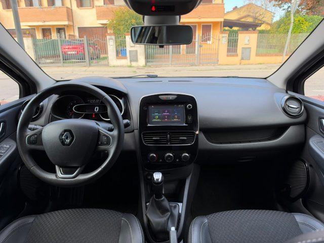RENAULT Clio dCi 8V 75 CV 5 porte Moschino Intens