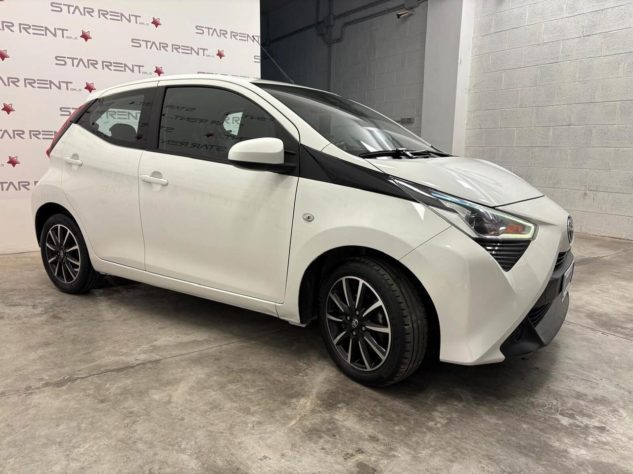 Toyota Aygo Connect 1.0 VVT-i 72 CV 5 porte x-play