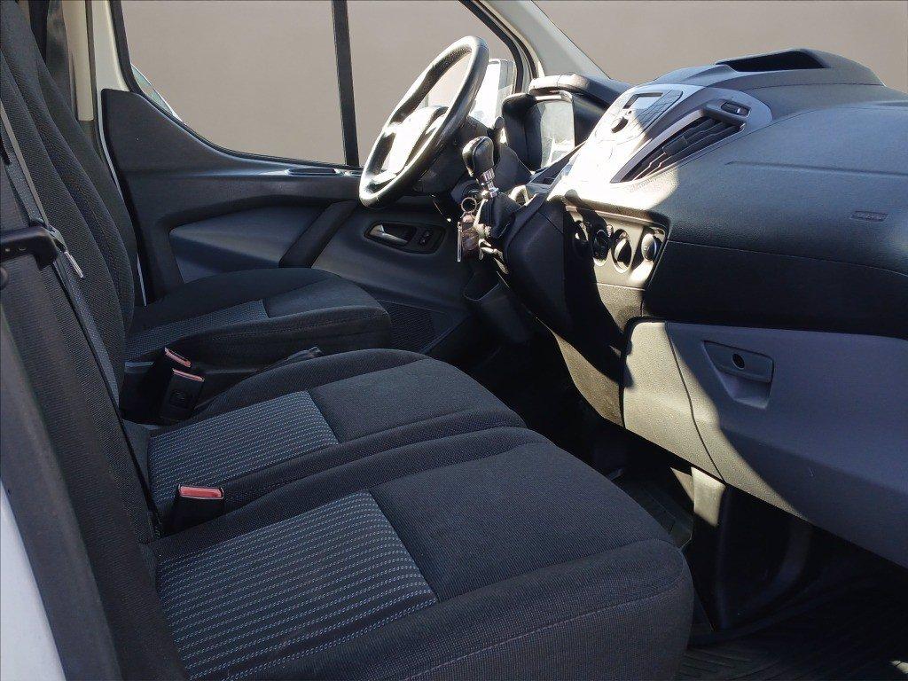 FORD transit custom 270 2.0 tdci 130cv Trend L1H1 E6 del 2018