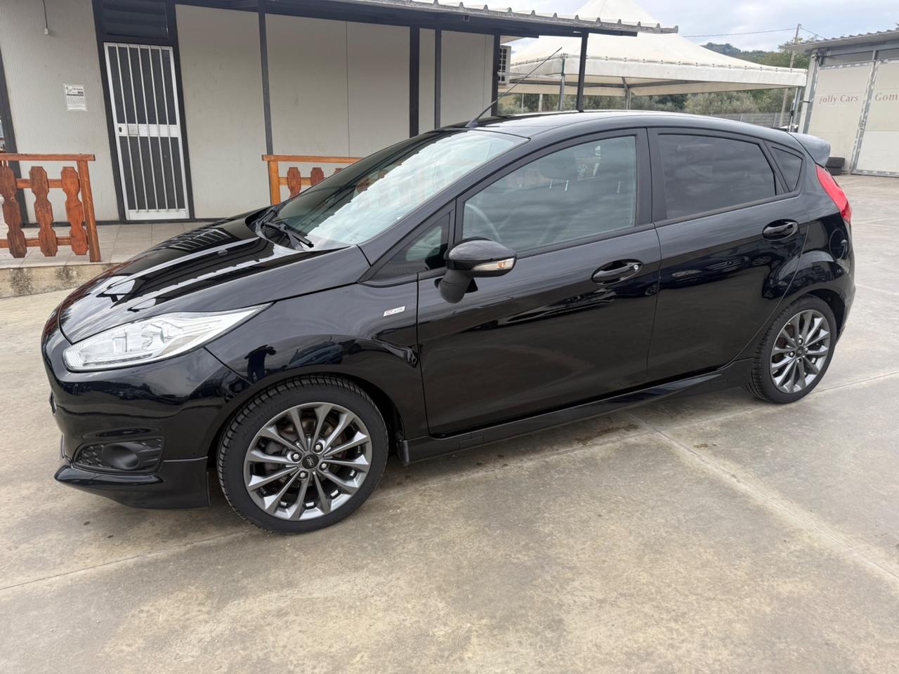 Ford Fiesta 1.5 TDCi 75CV 5 porte ST-Line
