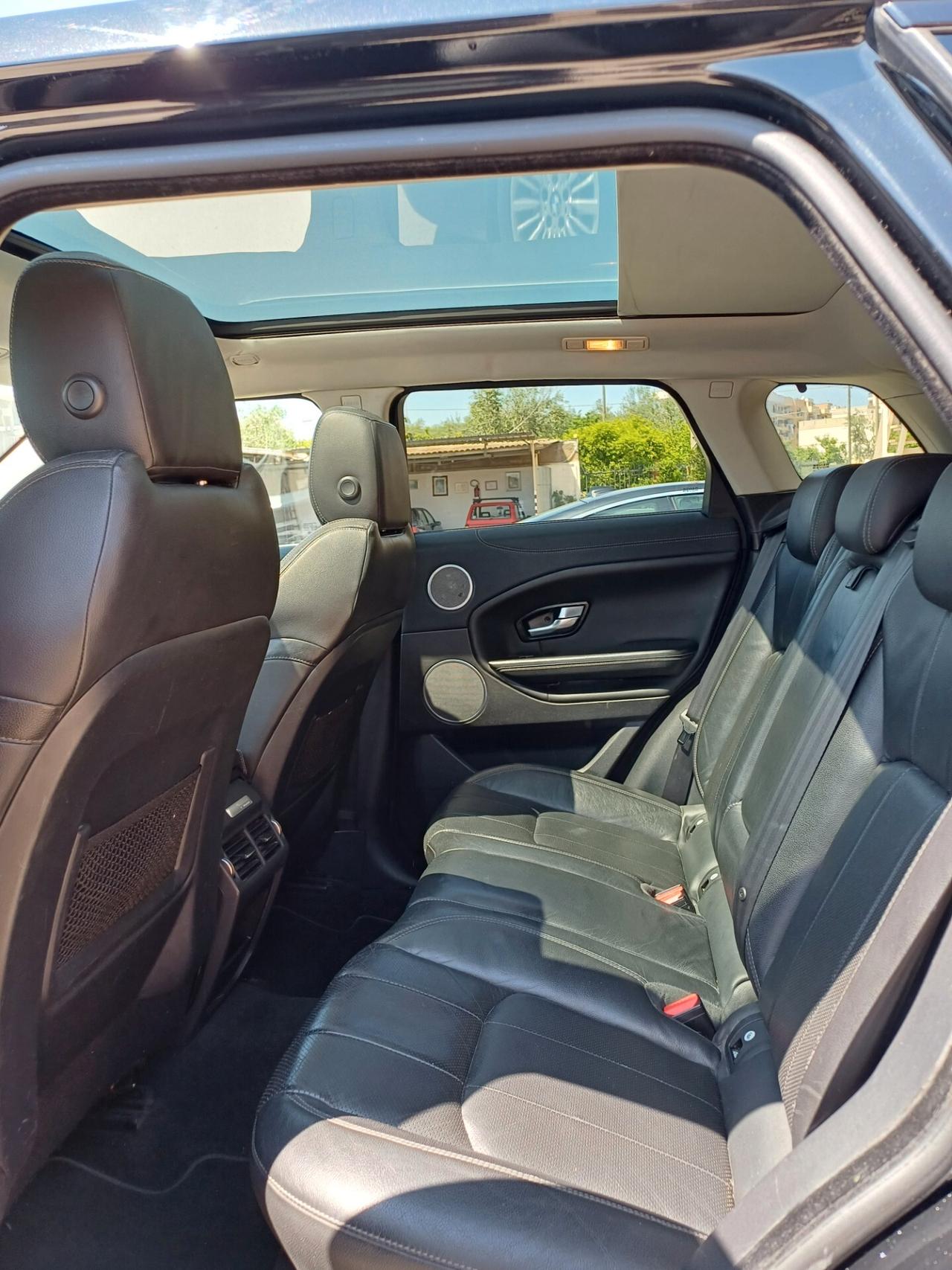 Land Rover Range Evoque 2.0 TD4 180 CV 5p. Autobiography