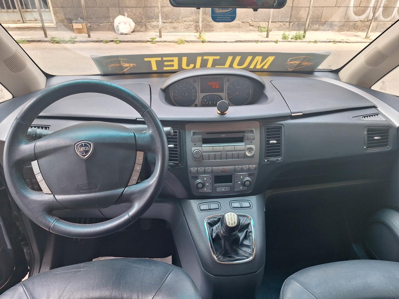 Lancia MUSA 1.3 Multijet 16V 90 CV poltrona