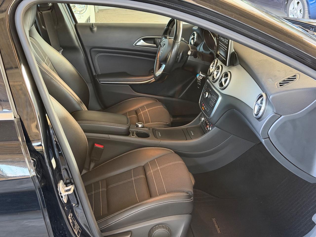 Mercedes-benz GLA 200 d Automatic Premium EURO 6 Tagliandi certificati