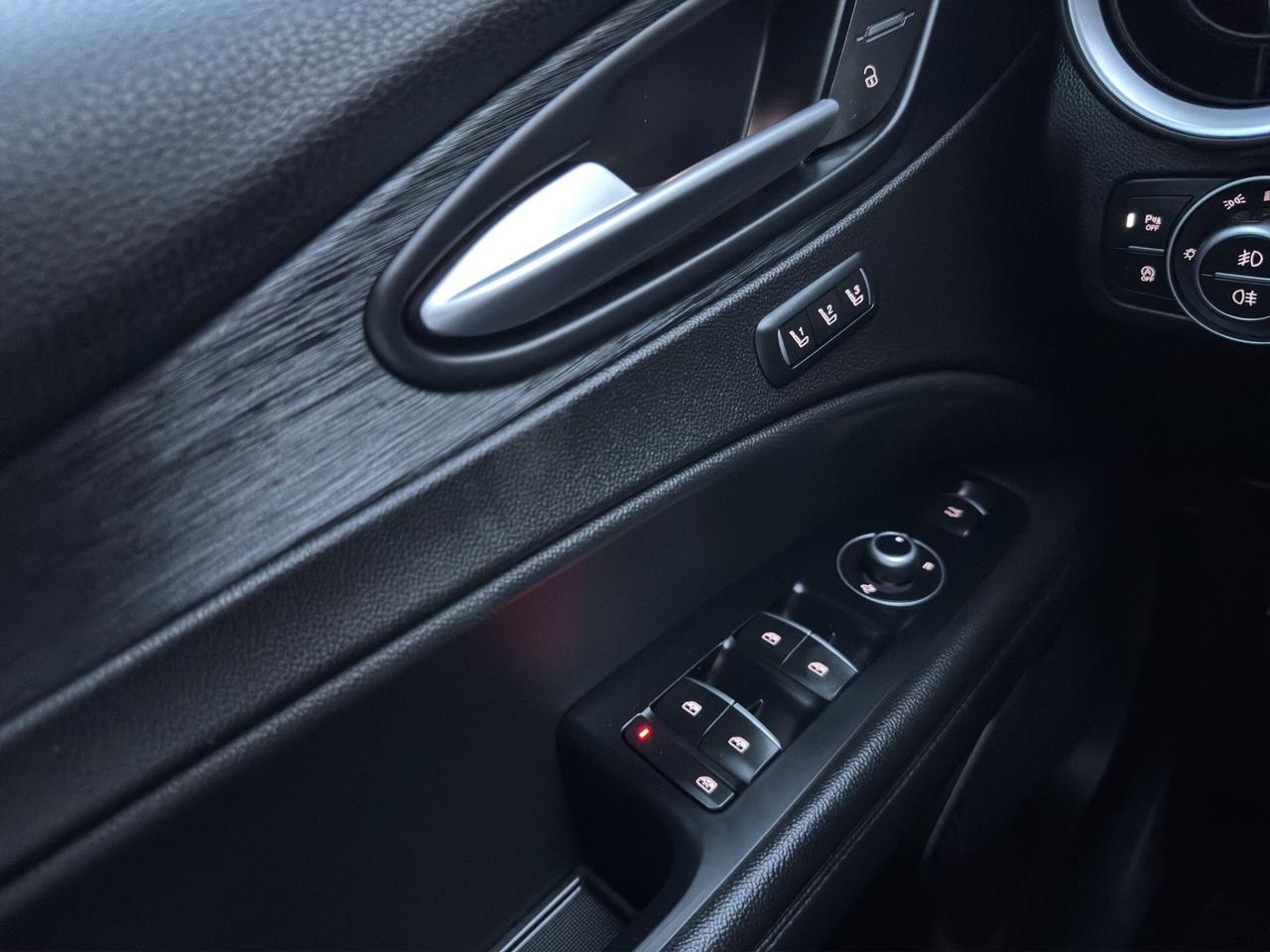 Alfa Romeo Stelvio 2.2 190cv B-Tech Q4 2019