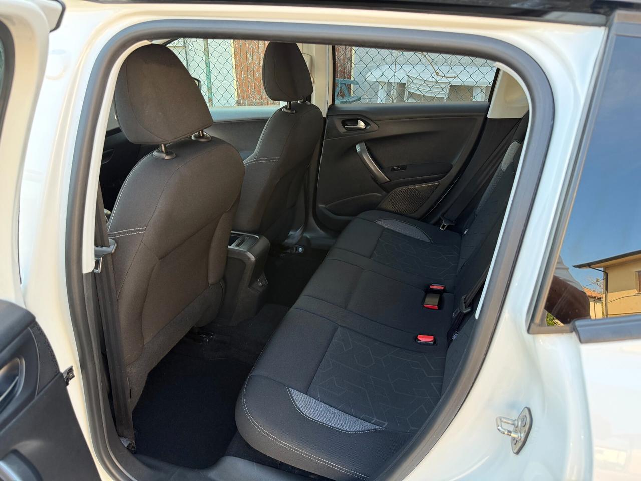 Peugeot 2008 PureTech 82 S&S Active