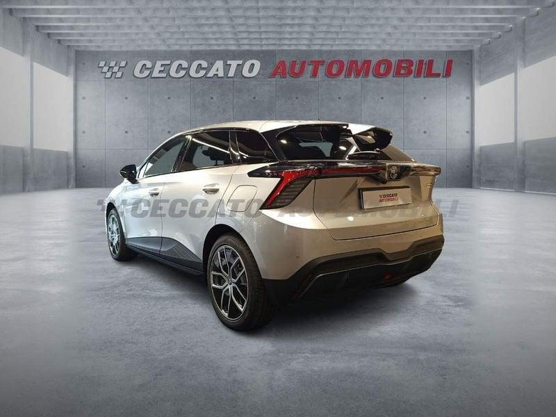 MG MG4 MG4 LUXURY 64KW - MEDAL SILVER