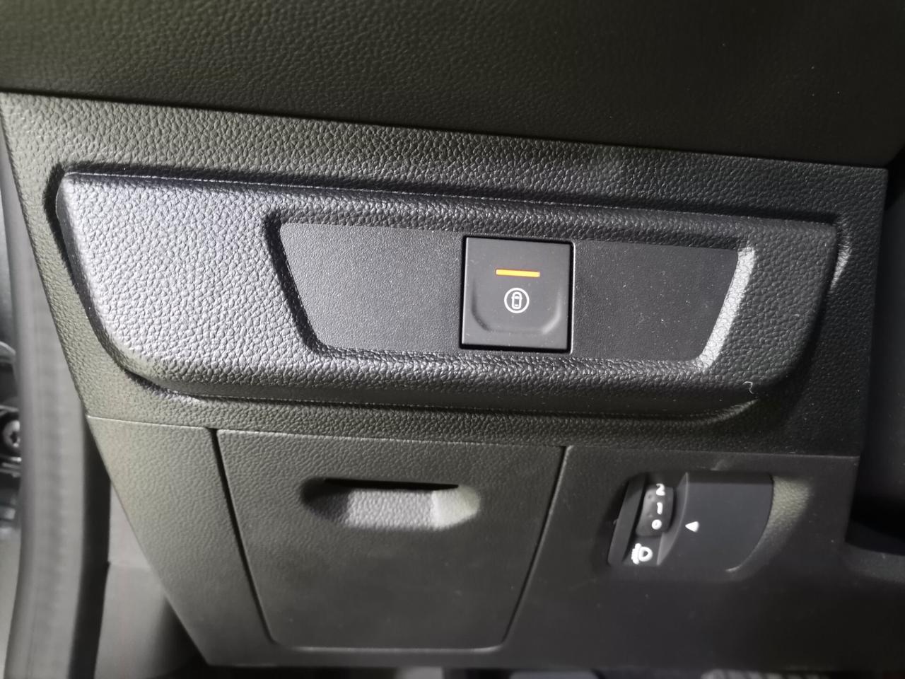 Dacia Jogger 1.6 Hybrid 140 7 posti Extreme Up