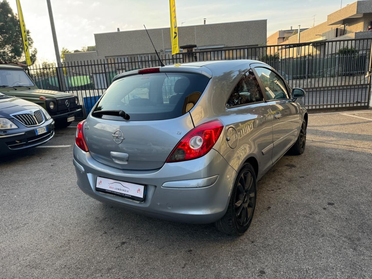 Opel Corsa 1.2 3 porte Easytronic Sport