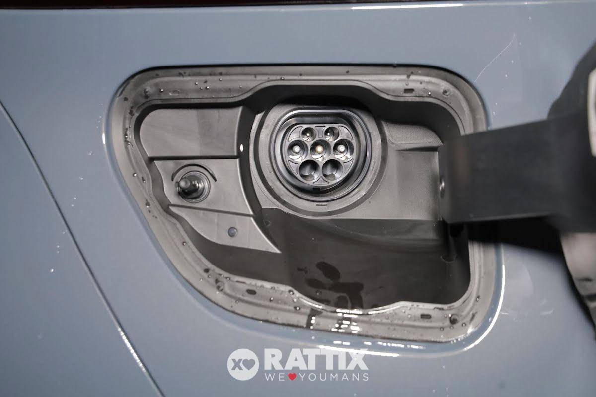 Toyota C-HR 2.0 phev Trend fwd e-cvt