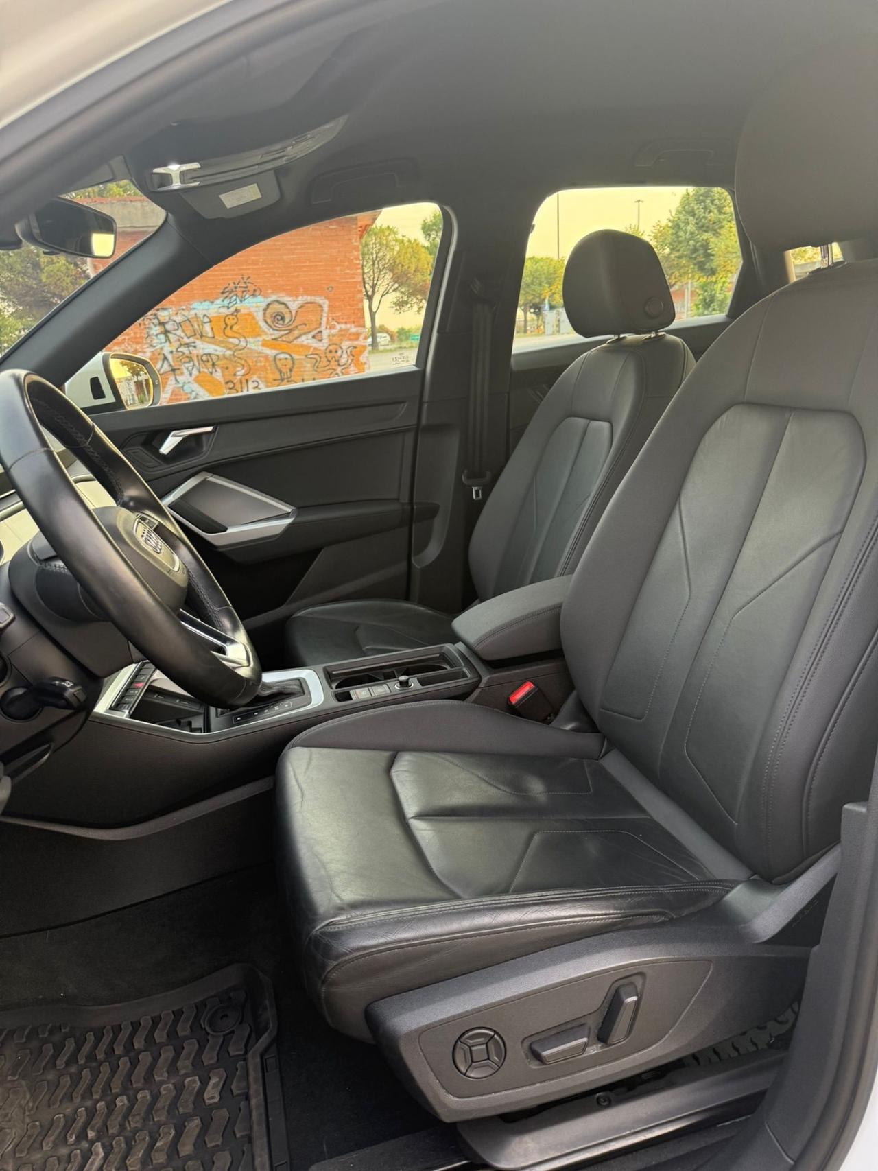 Audi Q3 35 TDI S tronic