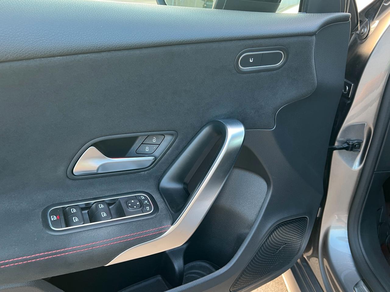 Mercedes-benz A 180 d Premium AMG 1PROPRIETARIO.