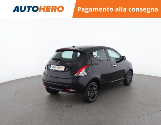 LANCIA Ypsilon 1.0 FireFly 5 porte S&S Hybrid Ecochic Gold