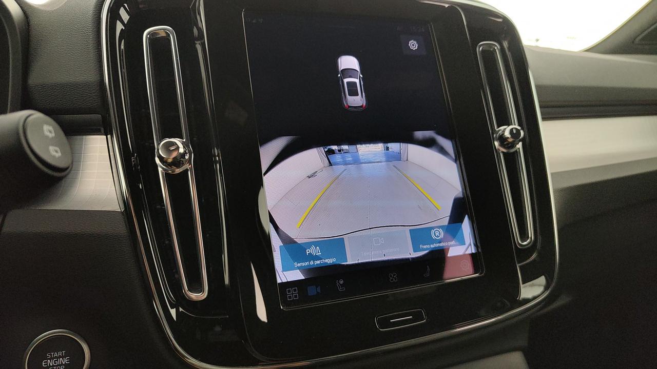 VOLVO XC40 2.0 b3 Core auto