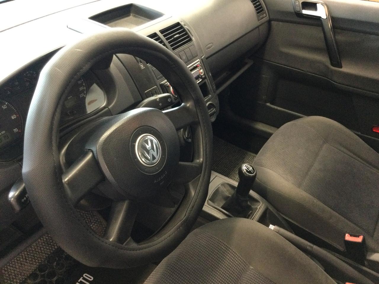 Volkswagen Polo 1.2/64CV 12V 5p. Trendline