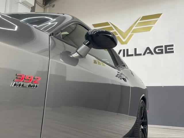Dodge Challenger 6.4 v8 srt