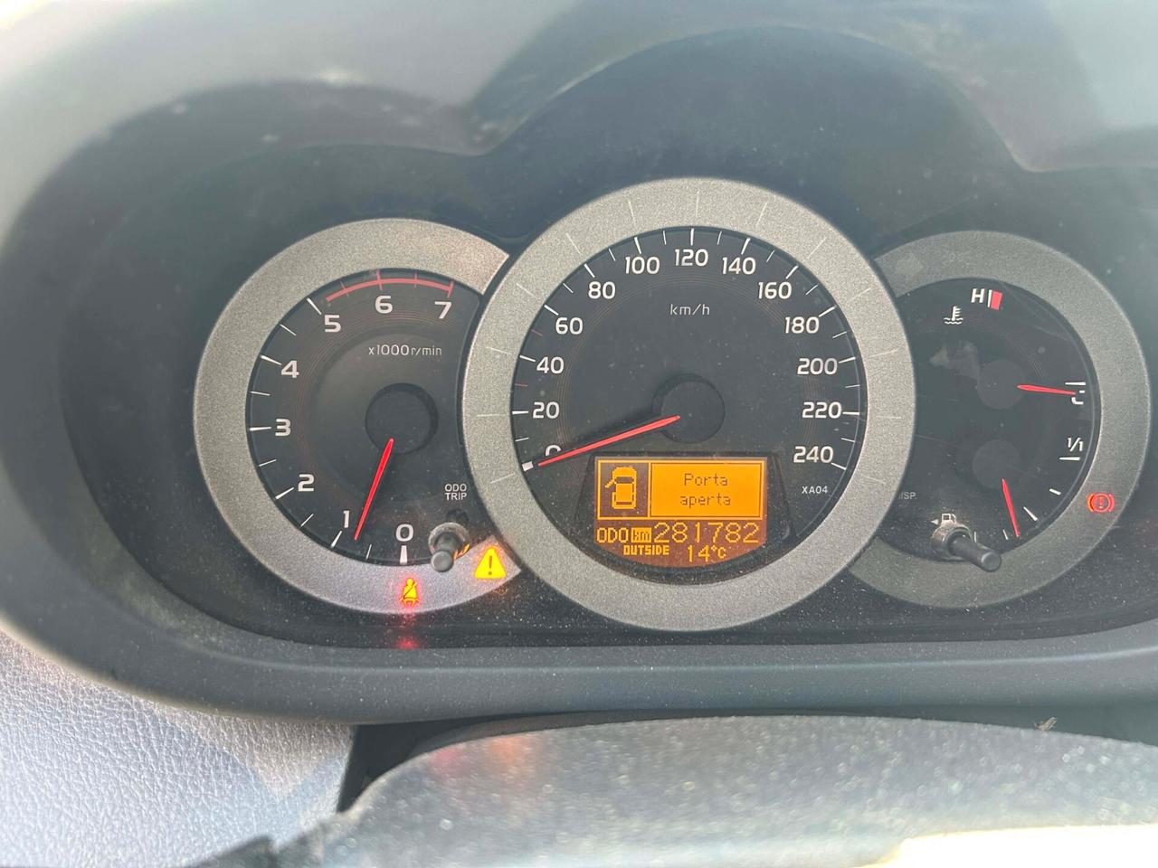 TOYOTA RAV4 2006 2.2 D-4D 177 CV Luxury PELLE NAVI CRUIS DA CONTROLLARE