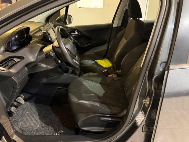 PEUGEOT 208 1.4 8V HDi 68CV 5P. Allure