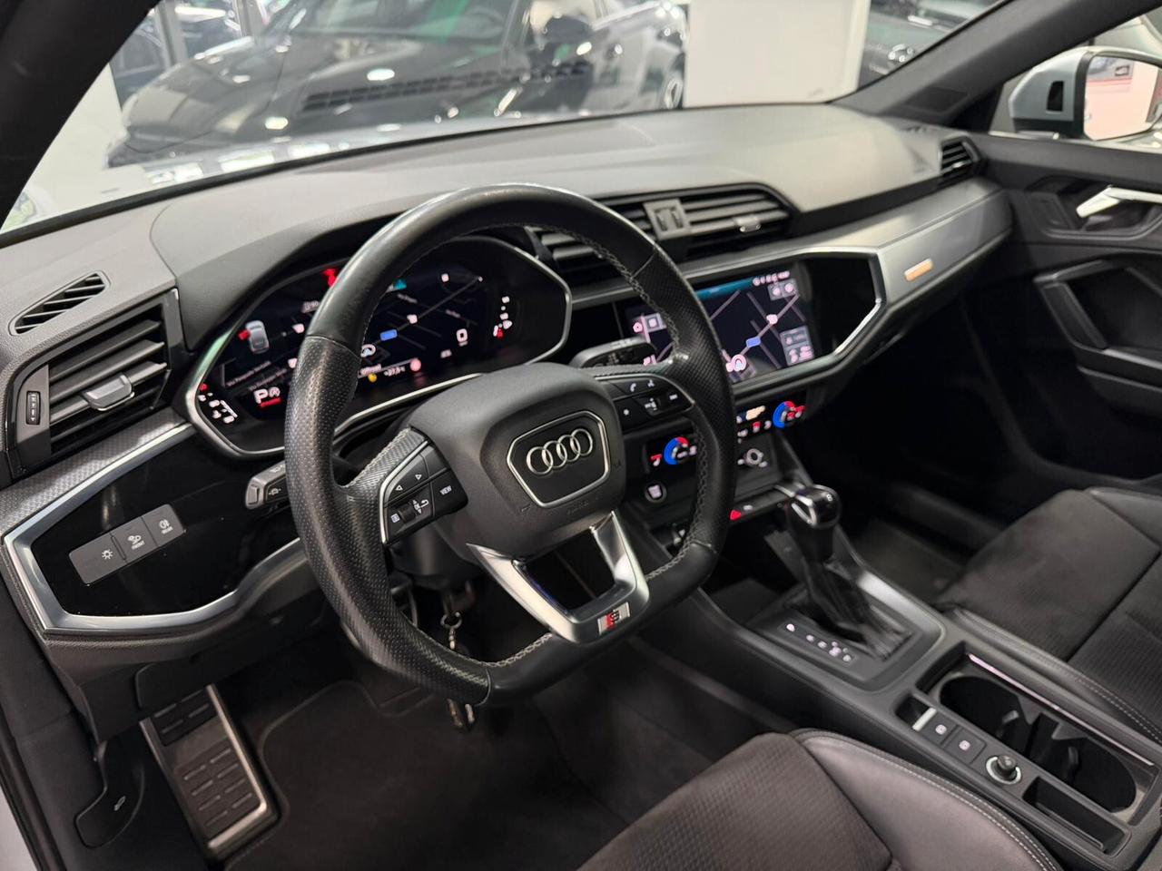 Audi Q3 35 TDI S tronic line edition