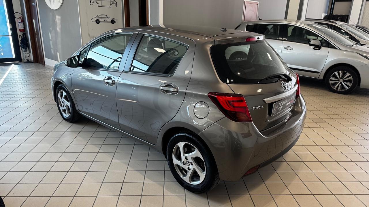 Toyota Yaris 1.5 Hybrid 5 porte Active