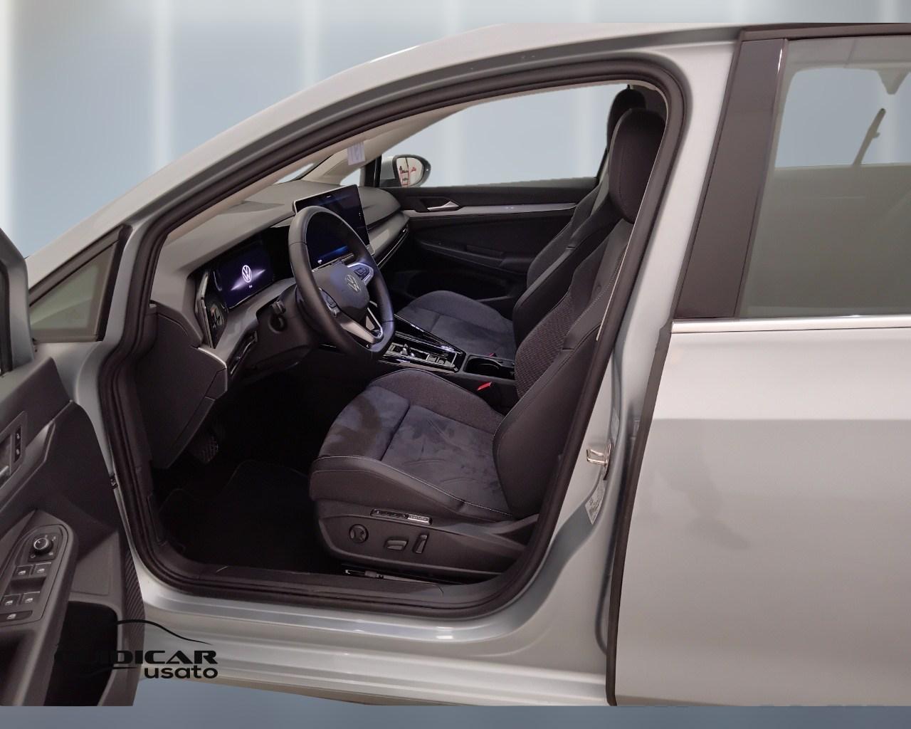 VOLKSWAGEN Golf VIII 2024 - Golf 2.0 tdi Style 150cv dsg