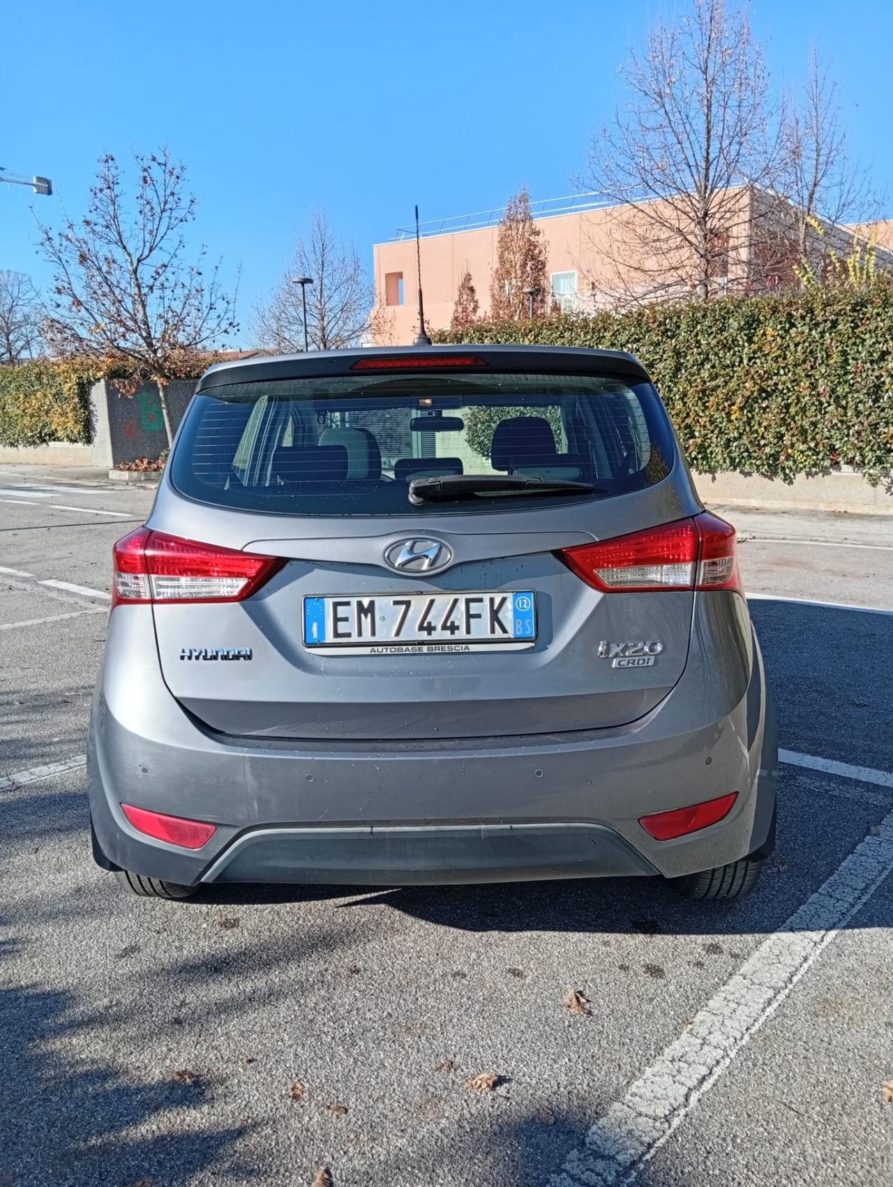 Hyundai iX20 1.4 crdi 77 cv comfort (57 kw)