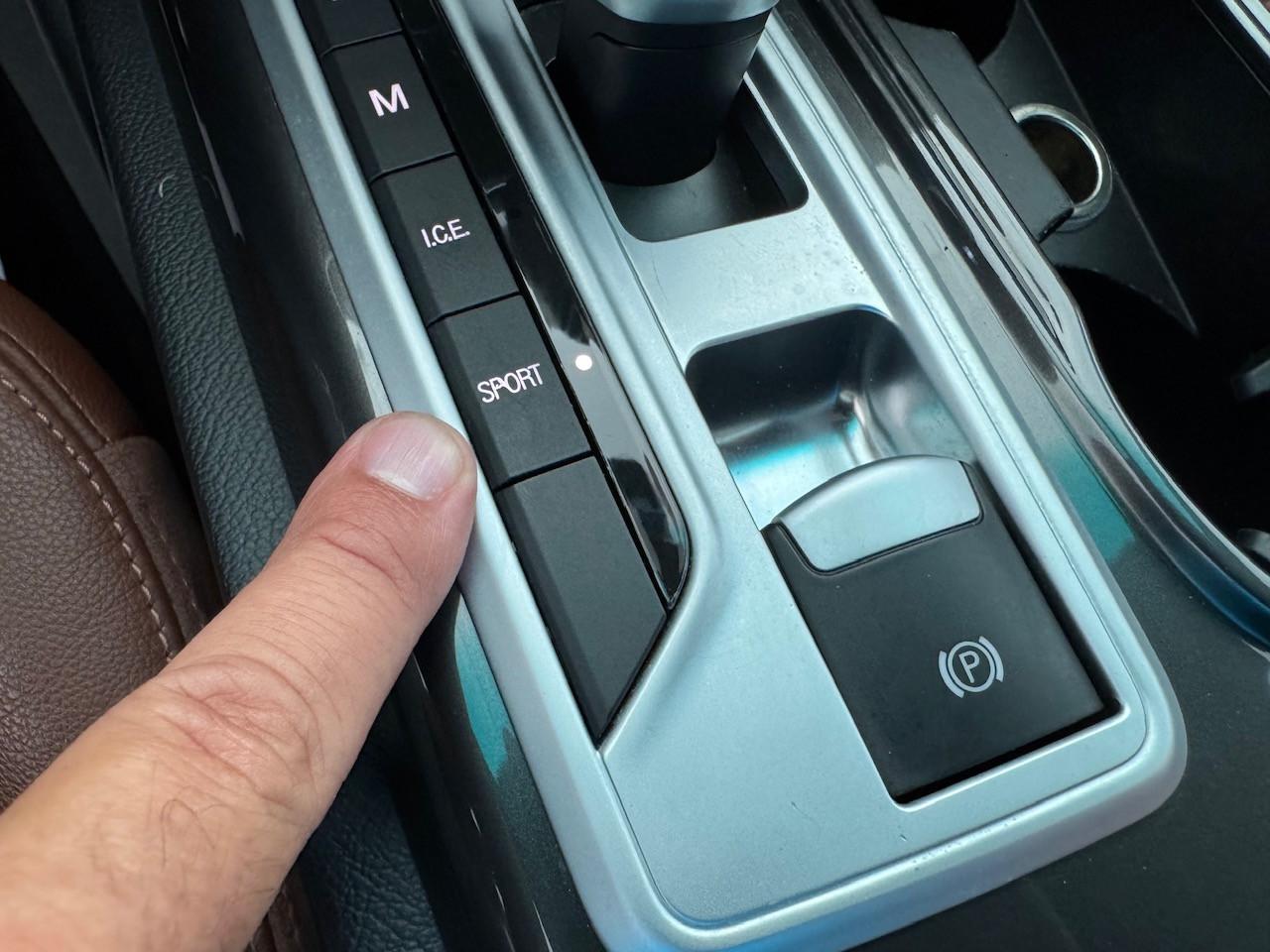 Maserati Ghibli 3.0 V6 ds 250cv Cerchi 20 Pelle Tabacco