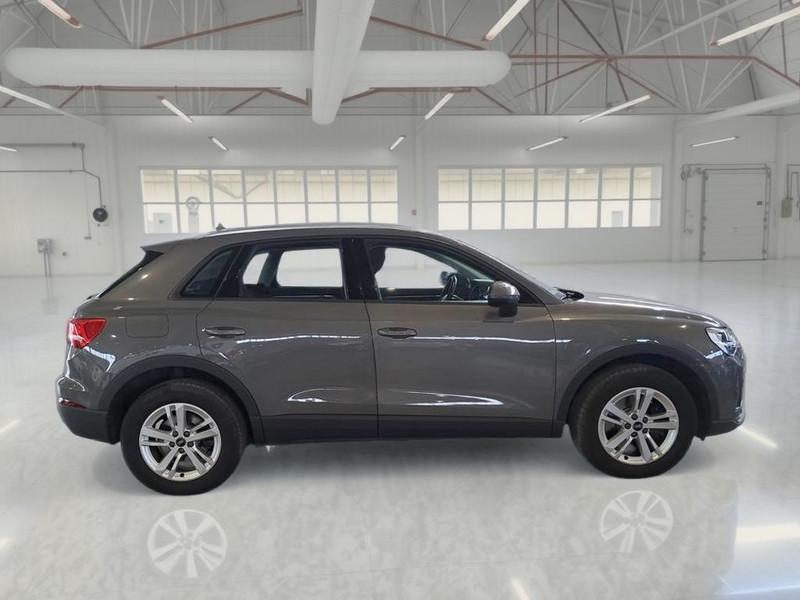 AUDI Q3 45 TFSI E S TRONIC BUSINESS SUV