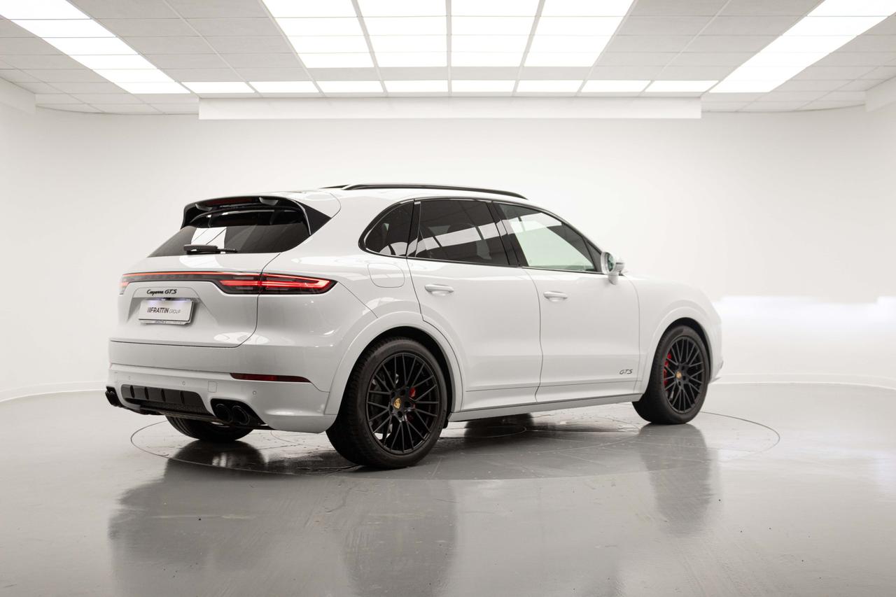 PORSCHE CAYENNE 4.0 GTS