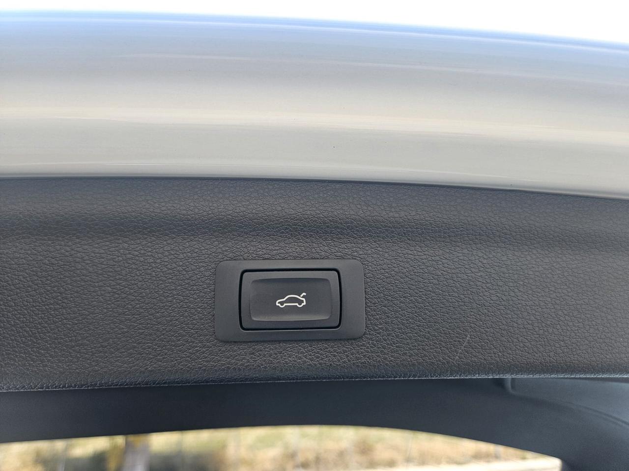 Q3 35 2.0 tdi 150cv Business Advanced s-tronic