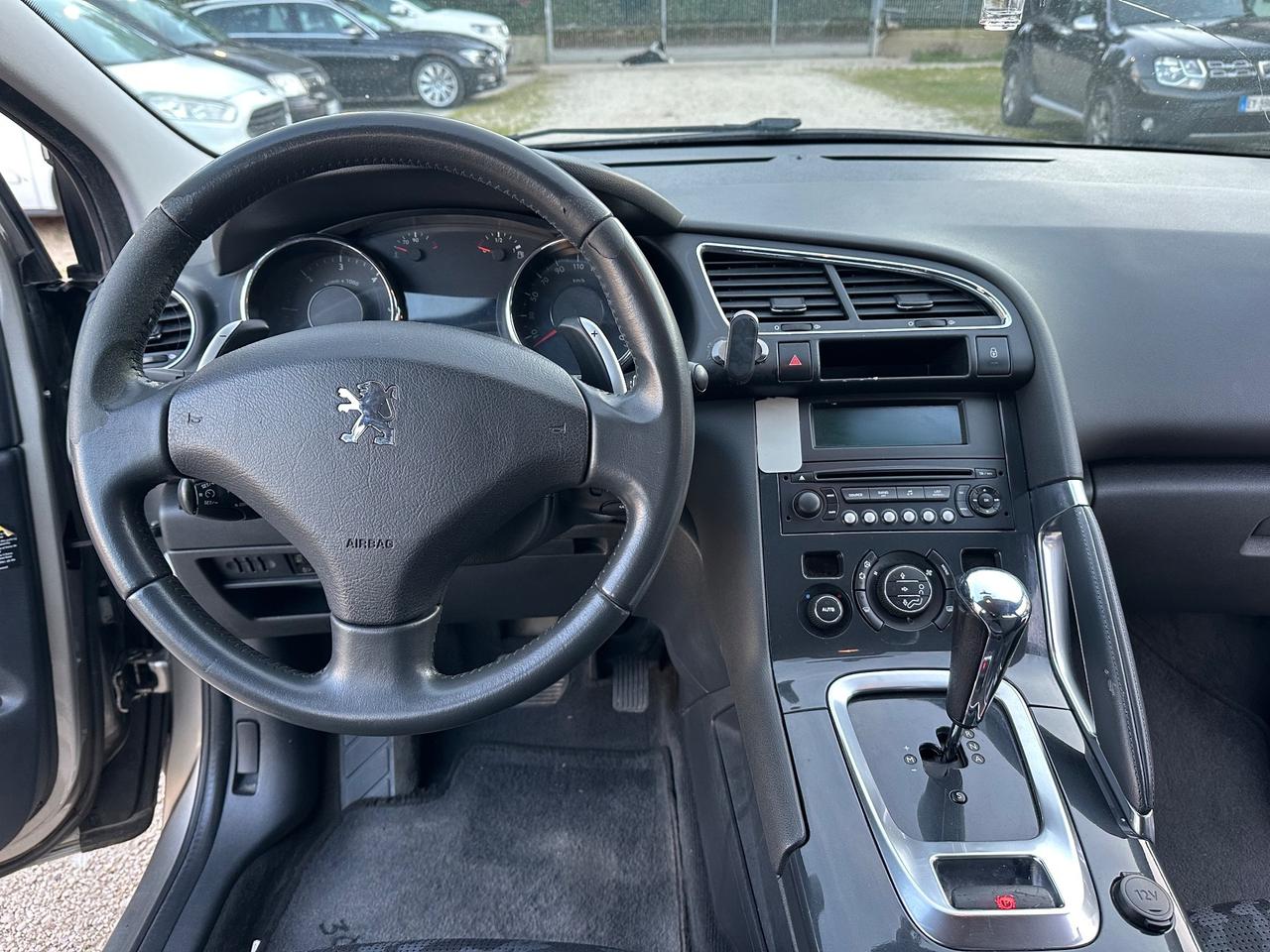 Peugeot 3008 1.6 HDi 110CV cambio robotizzato