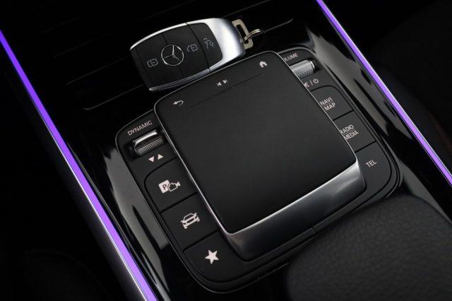 MERCEDES-BENZ CLA sse GLB GLB 200 d Automatic 4MATIC PREMIUM