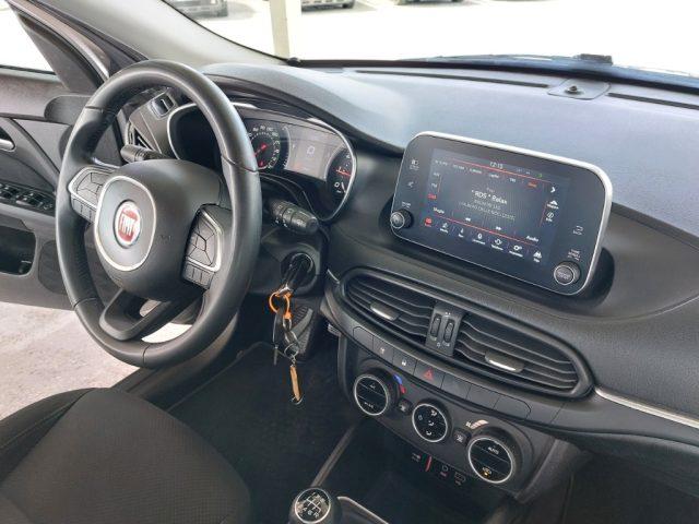 FIAT Tipo 1.4 5 porte Lounge Navig Retroc sensori cerchi 17