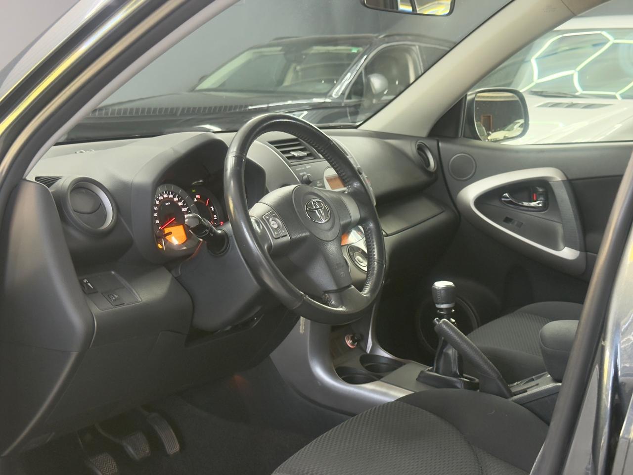Toyota RAV 4 RAV4 2.2 D-4D 136 CV