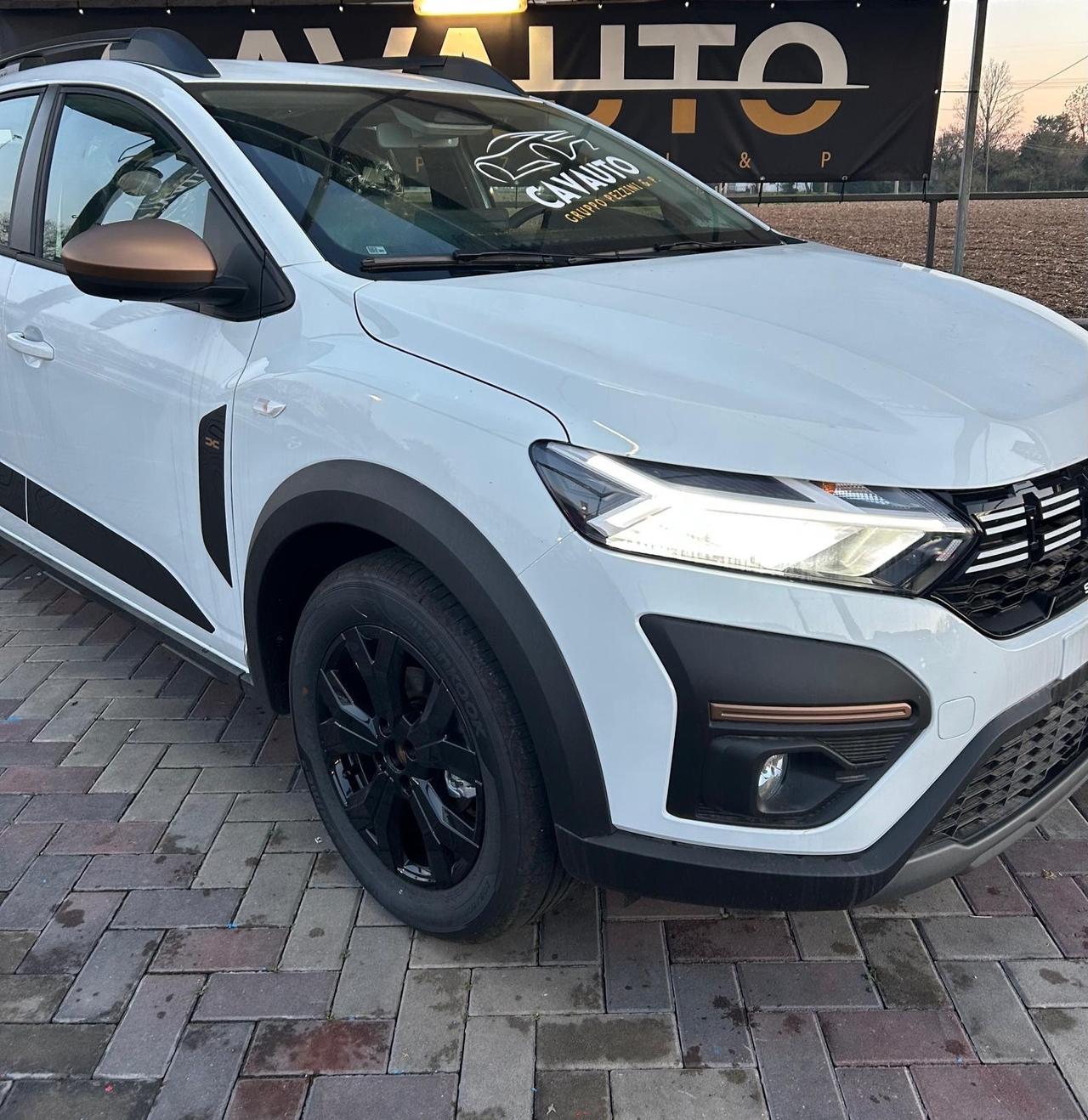 Dacia Sandero Stepway 1.0 TCe ECO-G Extreme Up